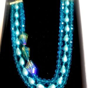 Heidi Daus crystal 3 strand necklace